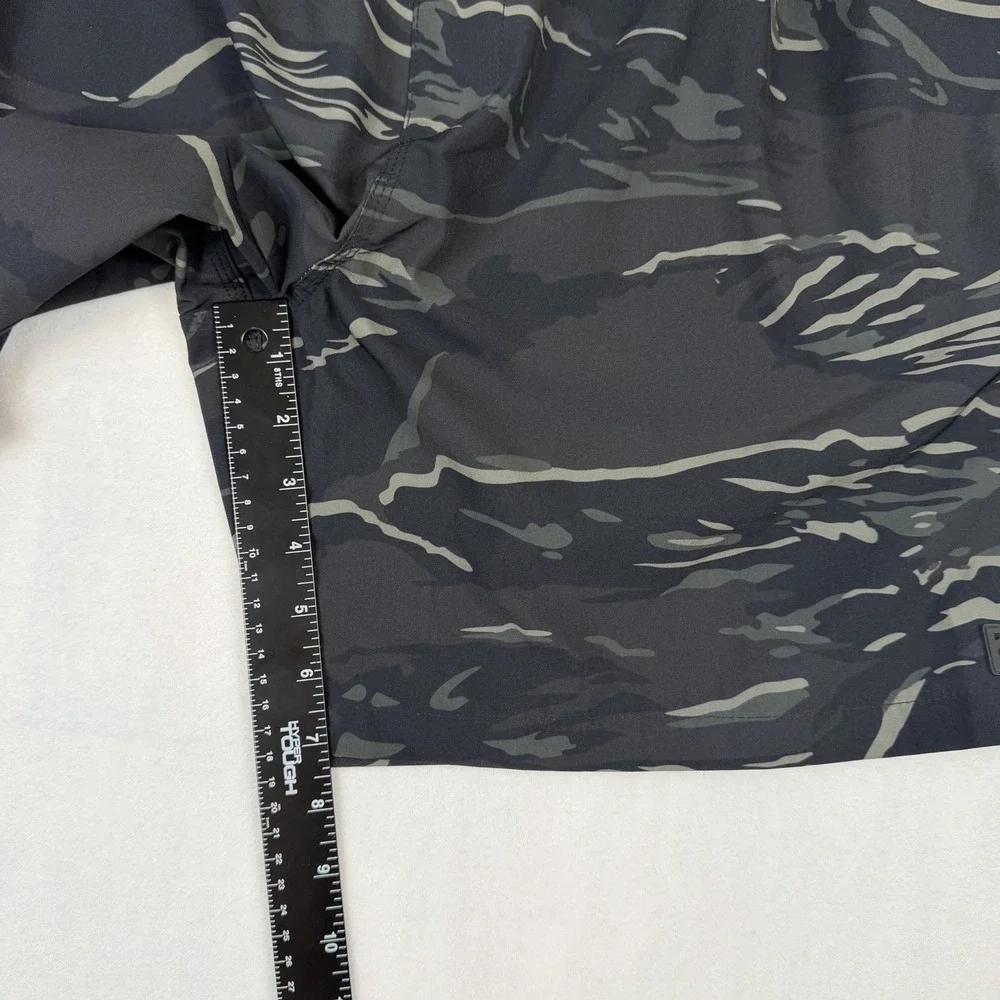 Billabong Adventure Division Gym Swim Shorts Hybrid Mens XL Abstract Camo